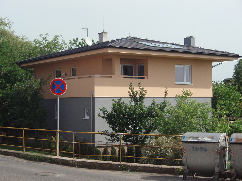 Rekonstrukce RD, Jahodnice
