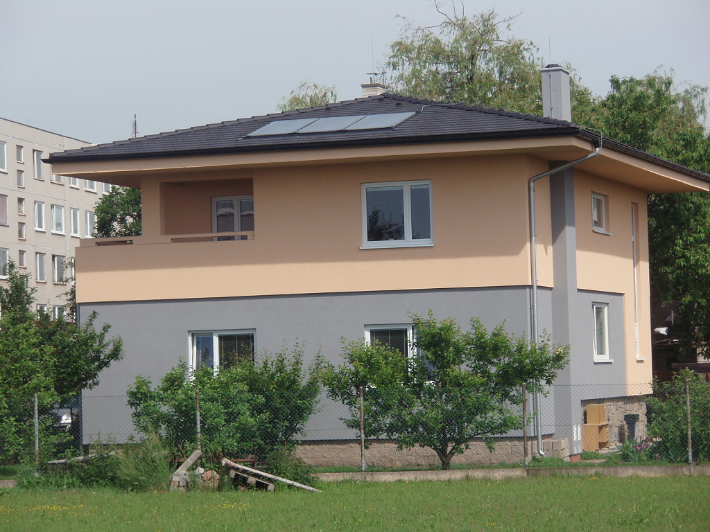 Rekonstrukce RD, Jahodnice